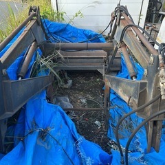 トラクターフロントローダーの画像