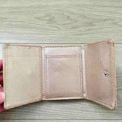 クロコ型押し三つ折り財布2点セットの画像