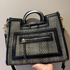 ショルダーバッグの画像