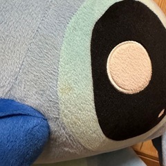 大きなスティッチのぬいぐるみの画像