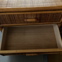 籐製　棚の画像