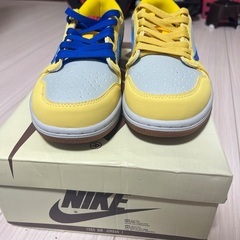 並行輸入品　トラヴィススコットカナリー　値下げ可能！即対応の画像