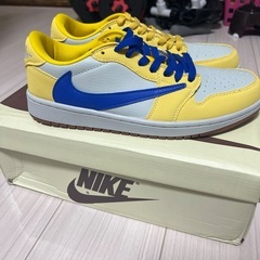 並行輸入品　トラヴィススコットカナリー　値下げ可能！即対応の画像