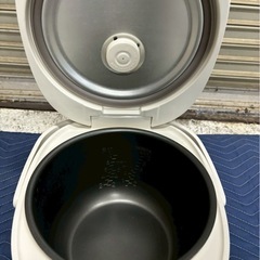 【SANYO】マイコンジャー炊飯器【ECJ-KDH18】動作確認済・きれいな状態👍の画像