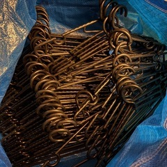 プラスチック黒ハンガー　56本セットの画像