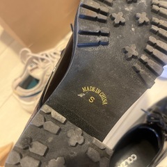 NIKE靴、ヒール、バスケットシューズの画像