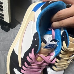 並行輸入のトラヴィススコットフラグメント！！クオリティ高め！値下げ可能！の画像