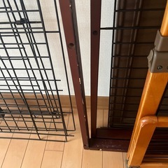 犬のケージの画像