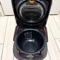 【象印 圧力IH炊飯器 5.5合炊】プラチナ厚釜付き 黒色／豪熱沸とう／わが家炊き／再加熱機能／持ち運び取手付きの画像