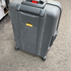無料　回収品　スーツケース　3つセットの画像