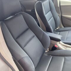 【ナビ　バックカメラ　ETC】H22年　インサイト　32万円　車検新規2年取得の画像