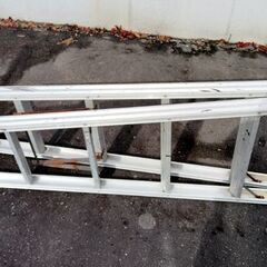 現状品 脚立 ハシゴ 梯子 W139.5cm×H151cm×D63cm  苫小牧西店の画像