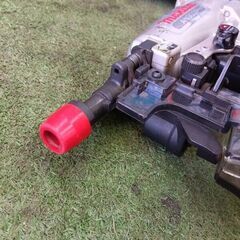 マキタ/makita AN303P ポケットエア釘打ち機【野田愛宕店】【店頭取引限定】【中古】管理番号：ITU88X4QLAQ6の画像