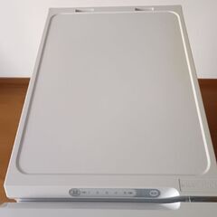 アイリスオーヤマ　スリム冷凍庫　80Lの画像