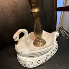 スワン台座ガラスランプ　タッチライトの画像