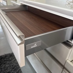 パモウナ　キッチンボードの画像