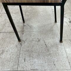 ★リユースのサカイ高崎店★TJ13289 (株)ベガコーポレーション 椅子 茶 H81×D49×W38 クリーニング済みの画像