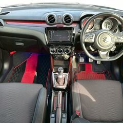 R3年式　スイフトスポーツ　6速MT　ディスプレイオーディオ　ETC　LEDヘッドライトの画像