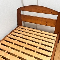 ベッドフレーム　11/13限定出品の画像
