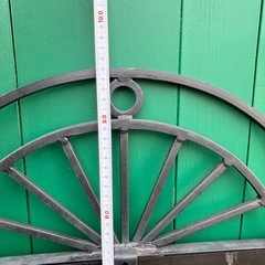 大型 アイアン ウォールミラー 壁掛け インテリア 鏡 インダストリアル好き 鉄　枠 店舗などにも の画像