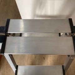 日軽プロダクツ脚立　3段の画像