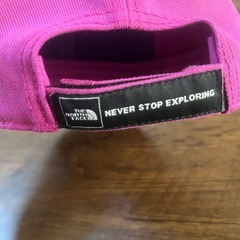 ノースフェイスのキャップの画像