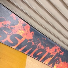 No.061中古品　スノーボード　151151黒きすまーくキスマークの画像