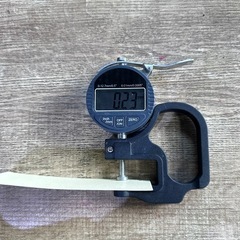デジタル測定器　厚さ計の画像