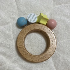 6ヶ月~ 木製ラトルの画像