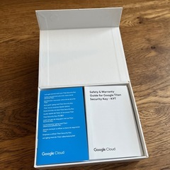 Google Titan USB-A / NFC セキュリティ キーの画像