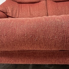 ニトリの2人掛けソファーの画像