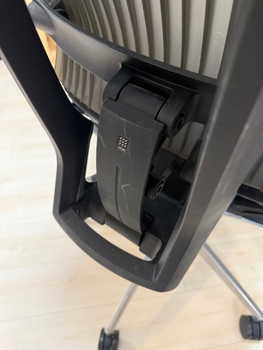 イトーキ　スピーナチェア　オフィスチェア　ゲーミングチェア  Amazon | イトーキ Spina（スピーナチェア） 背・座：クロスタイプ 