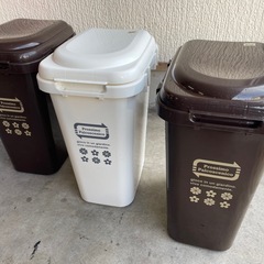 ダストボックス　ペールボックス　45Lゴミ箱の画像