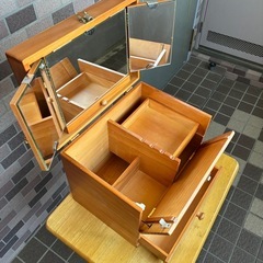 メイクボックス　三面鏡　化粧箱　木製の画像