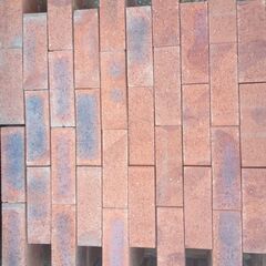 レンガ　オーストラリア産（敷材・積材用マイケルズ）セール100円の画像