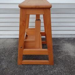 観音寺 ステップにもなる！ スツール イス 踏み台 収納式 木製 中古品の画像