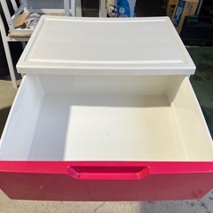 アイリスオーヤマ　収納チェスト　収納ケース　衣装ケース　４段　ピンク／ホワイト　２の画像