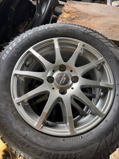 スタッドレスタイヤホイール