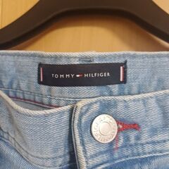トミーヒルフィガー　メンズ　ジーンズの画像