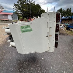 フォークリフト用ロールクランプアタッチメント　油圧式　新品未使用の画像