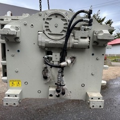 フォークリフト用ロールクランプアタッチメント　油圧式　新品未使用の画像