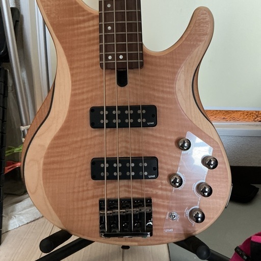 YamahaベースTRBX604FM