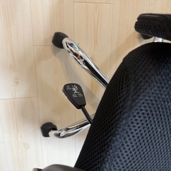 オフィスチェア　メッシュ 美品の画像