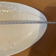 ジバンシィ　皿の画像