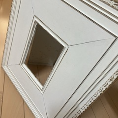 オフホワイトのアンティーク額縁🕊空間がやさしく整うフレームの画像