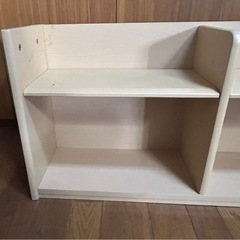 受け渡し者決定　ピエルナ　デスク　棚の画像