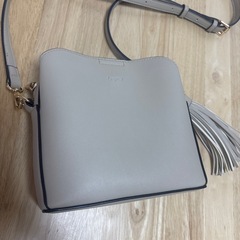 Ungrid ショルダーバッグの画像