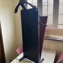 ズボンプレッサーの画像