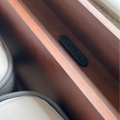 直接、エリア配送限定/ニトリ クイーンサイズマットレスと木製コンセント付きベットフレーム　の画像