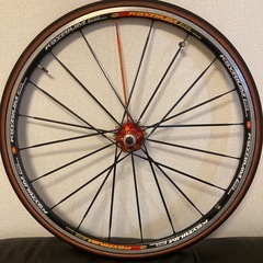 自転車のタイヤの画像